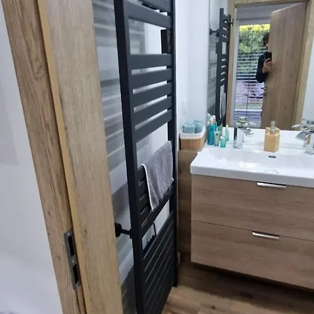 Detente Au Sommet Apartman